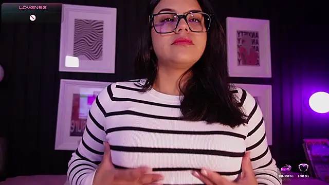 Sophia wilsonn  online show from March 13, 11:11 am