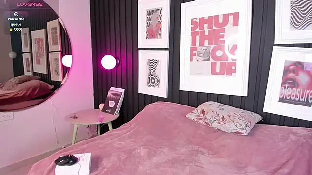 Kayla stern  online show from November 13, 7:57 pm