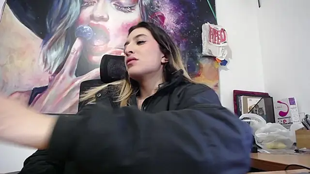 FULL TENTATION  online show from March 27, 7:32 am