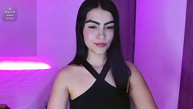 victoria-henaoo online show from November 2, 2:59 am