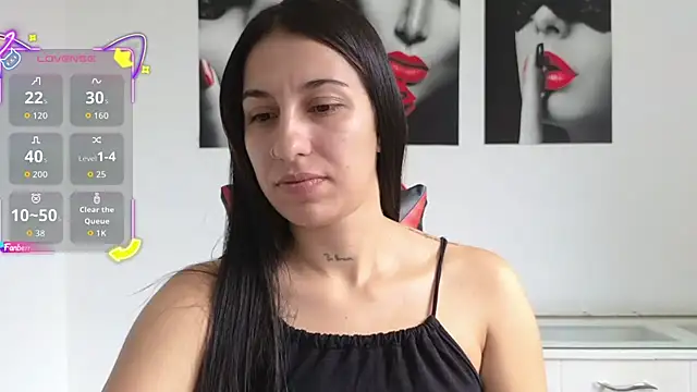 tammyandrade  online show from June 23, 2:15 pm