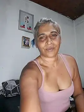 Goodgirlsue 77 online show from February 13, 5:14 pm