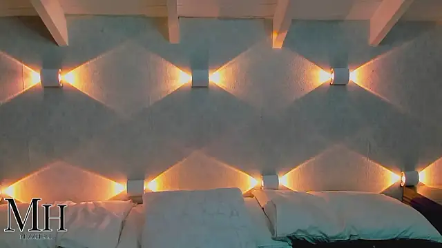 MizzHell online show from March 7, 3:57 am