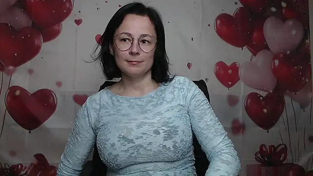 MarieSho online show from April 19, 6:10 pm