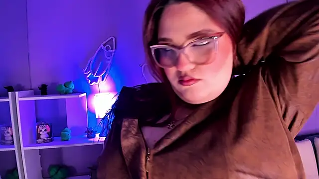 Camiila Osorio online show from November 26, 7:26 pm