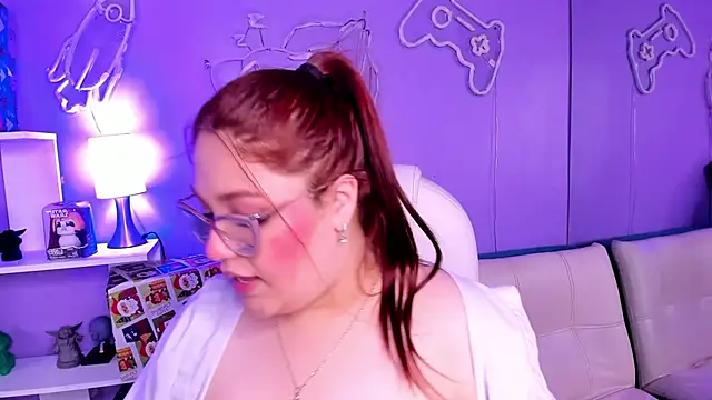 Camiila Osorio online show from December 22, 7:39 pm