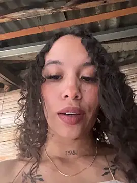 MarieLeon online show from December 18, 9:52 pm