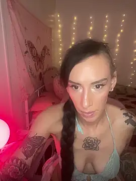 averietheangel online show from September 29, 8:14 pm