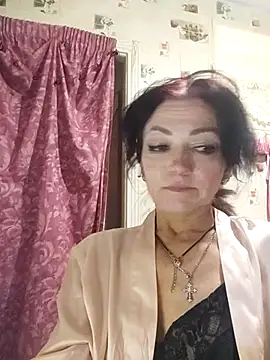 SweetLeila40 online show from February 24, 11:25 pm