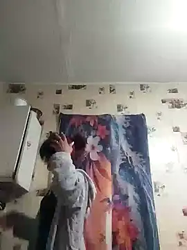 SweetLeila40 online show from April 5, 12:09 am