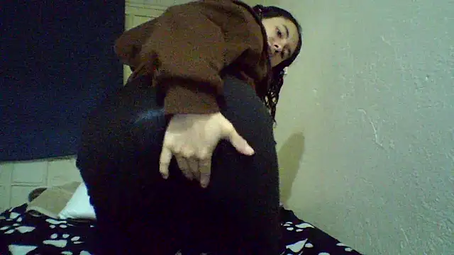 CELEna098rs707 online show from April 18, 8:50 am