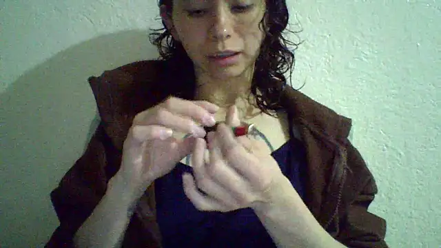 CELEna098rs707 online show from April 16, 1:28 am