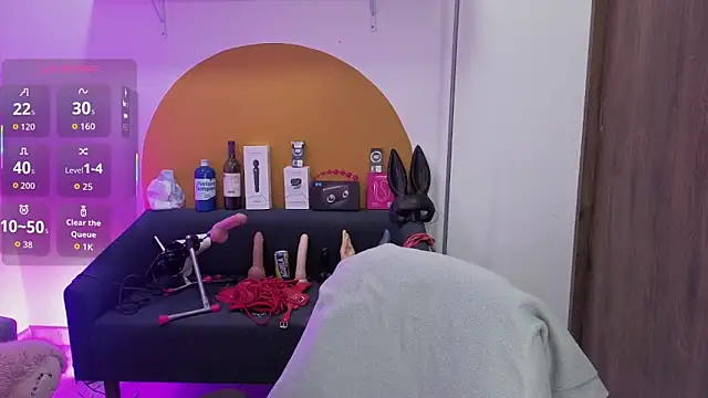 avans 15 online show from March 15, 12:01 am