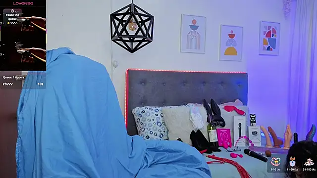 avans 15 online show from January 15, 12:05 am