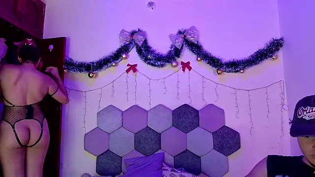 Horny tgn online show from December 19, 6:22 pm