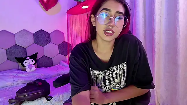 Horny tgn online show from March 19, 5:50 pm