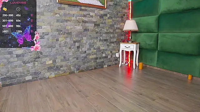 SelenSummer online show from February 15, 8:08 pm