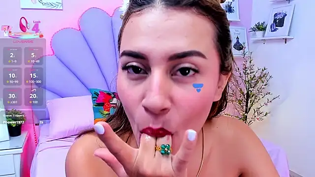 HannaPretthy online show from November 5, 11:48 am