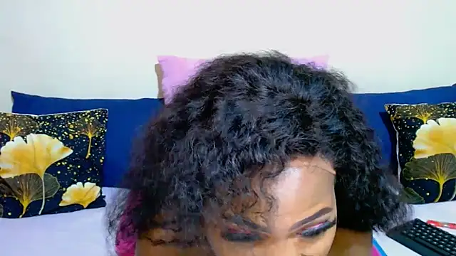 DiamondLuv29 online show from October 26, 3:02 am