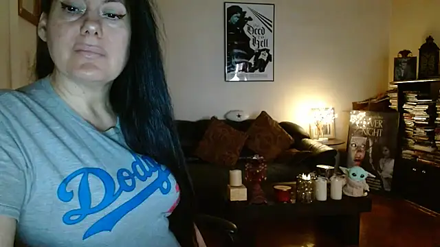 mandaloriangirls online show from February 17, 8:19 pm