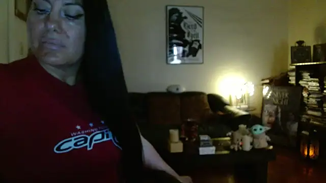 mandaloriangirls online show from November 6, 7:20 pm