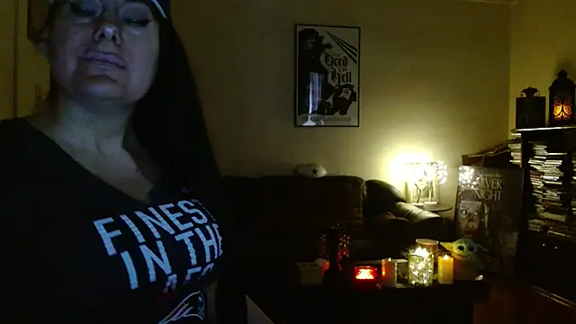 mandaloriangirls online show from January 18, 7:21 pm