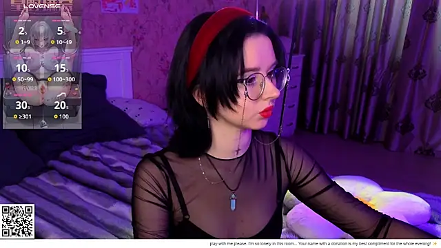 Nora Failure online show from March 16, 3:42 am