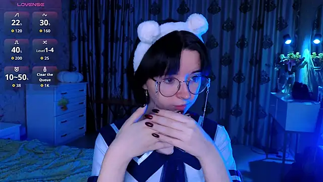 Nora Failure online show from November 6, 1:39 pm