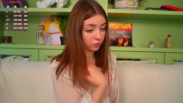 LindaFarmer online show from April 11, 4:18 am