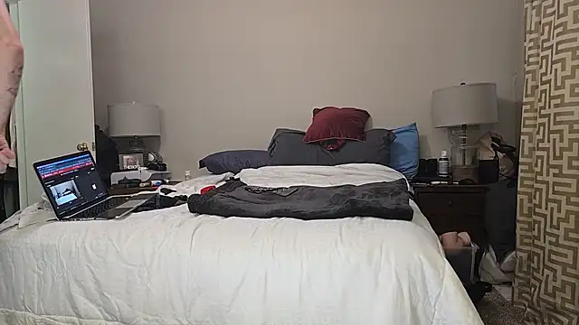 Mrkarizma online show from April 9, 9:42 pm