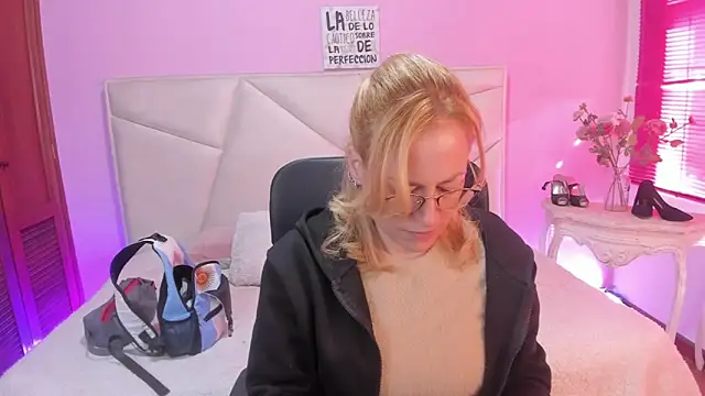 SammySanders online show from February 8, 1:15 pm