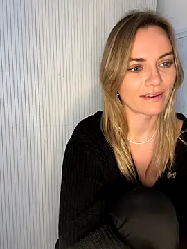 Milla  one online show from December 2, 1:02 pm