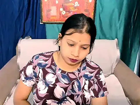 kendracox21 online show from April 18, 3:53 am