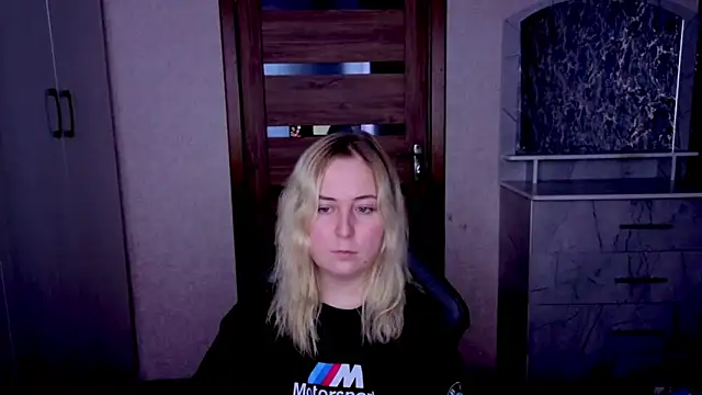 Kristy-Max online show from June 3, 11:10 pm