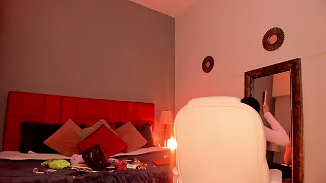 Giovanna oliveira online show from February 6, 5:55 am