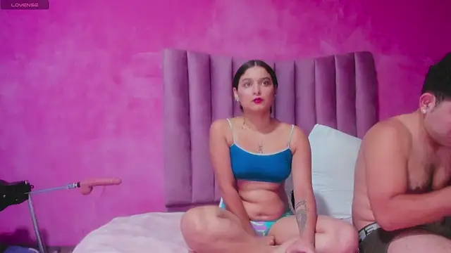 JustiinJazmin online show from November 24, 11:40 pm