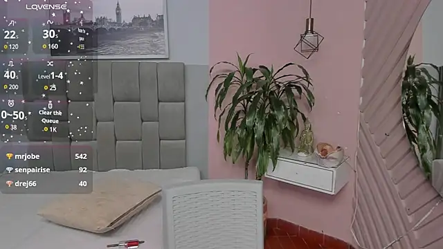 dyvis 22 online show from April 8, 11:45 am