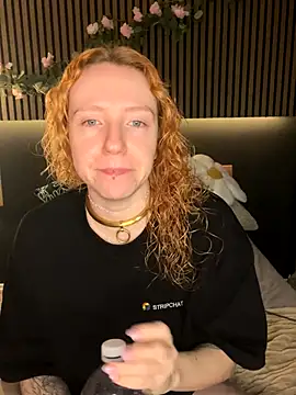 alt cutie online show from October 30, 4:48 am