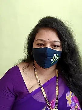 neelu-hoty online show from April 18, 9:01 am