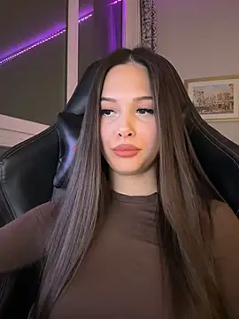 EricaWalls online show from January 16, 12:06 am