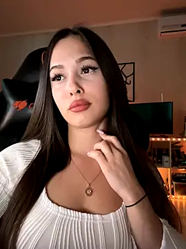 EricaWalls online show from September 14, 9:12 pm