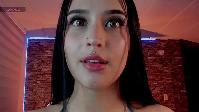 Charlotte greys online show from December 4, 12:02 am