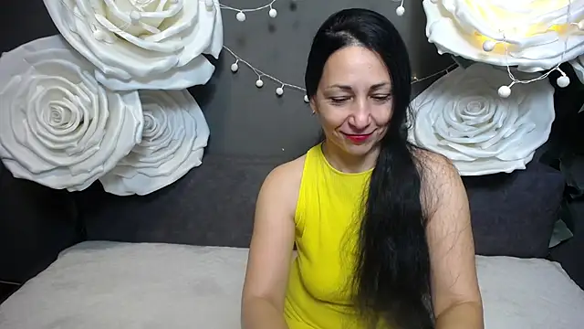 LiluGrants online show from November 3, 7:07 pm