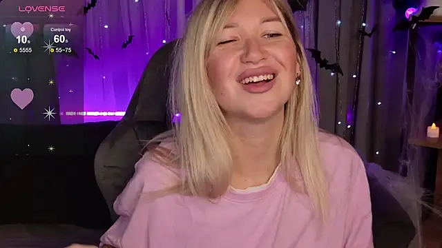 MilaBott online show from October 23, 8:59 pm