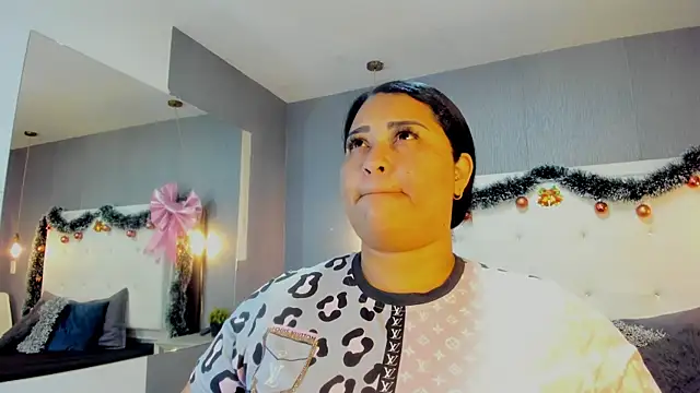 Clarigil online show from December 19, 10:02 pm