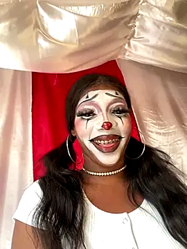 TIFFANYYSTAR online show from October 14, 7:38 pm