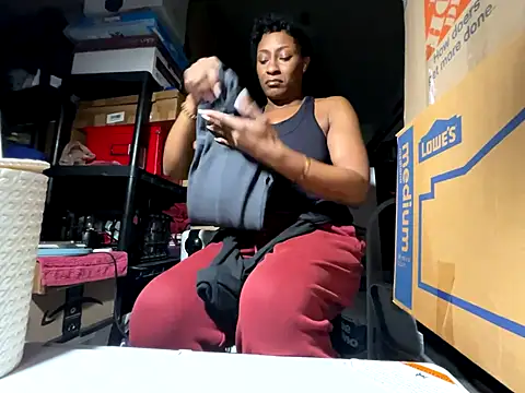 wynterheat online show from December 14, 8:09 am