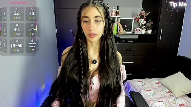 Emilytafur online show from July 2, 11:43 pm