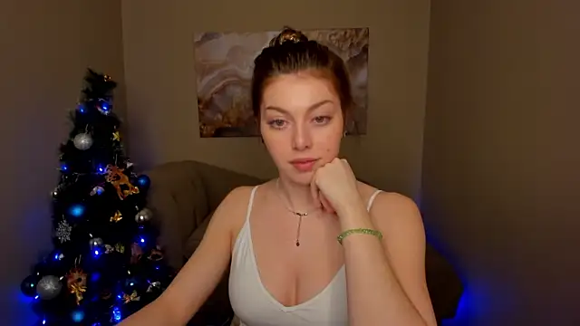 MollyMeltorr online show from January 14, 2:49 am