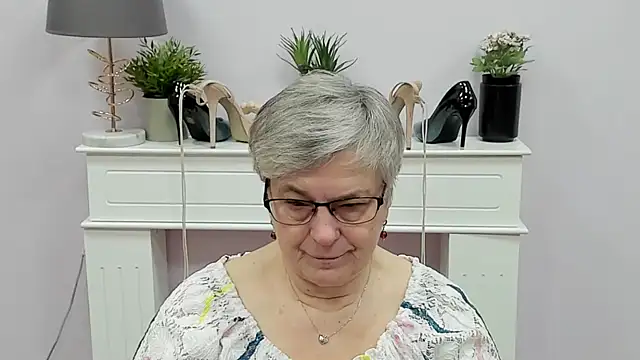 IrisDream online show from January 13, 7:14 am